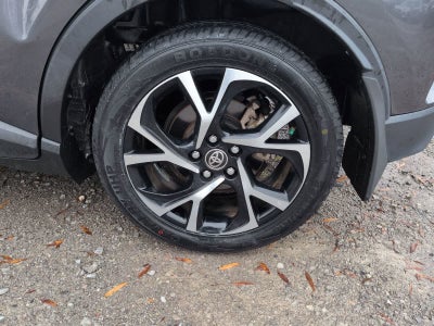 2020 Toyota C-HR XLE