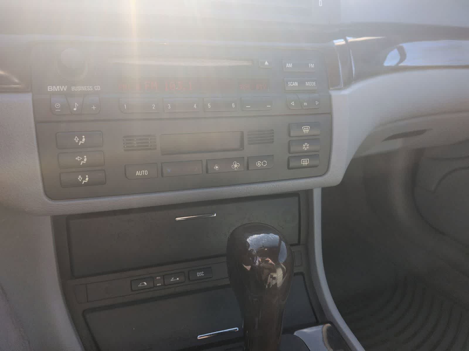 2002 BMW 3 Series 325Ci